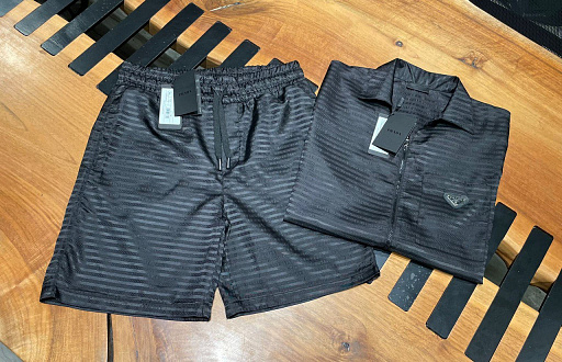 Спортивный костюм Prada