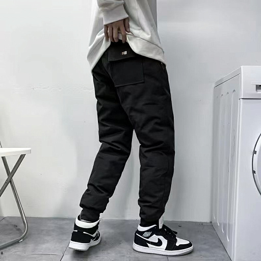 Спортивные брюки Canada Goose