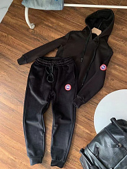 Спортивный костюм Canada Goose