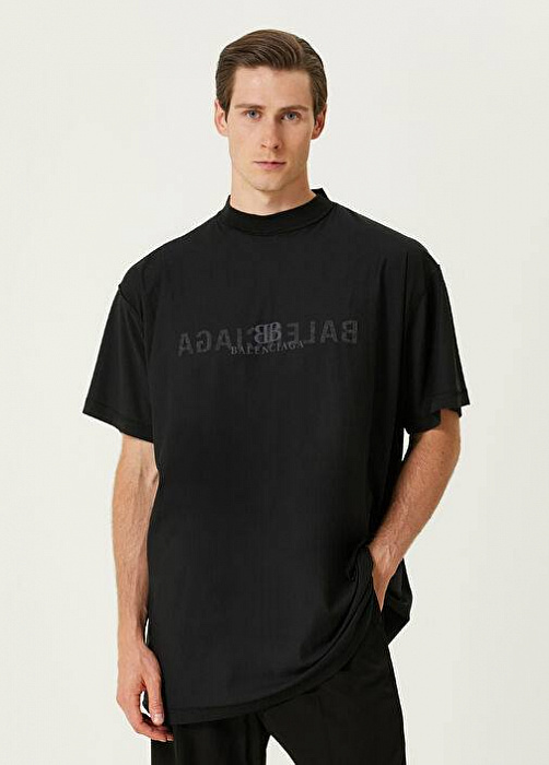 Футболка Balenciaga
