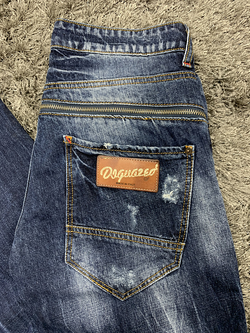 Джинсы Dsquared