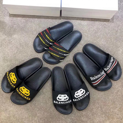 Шлепанцы Balenciaga