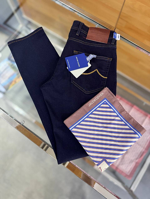 Джинсы Jacob Cohen