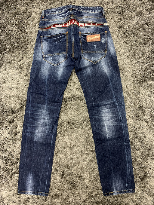 Джинсы Dsquared