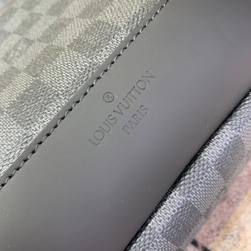 Сумка Louis Vuitton