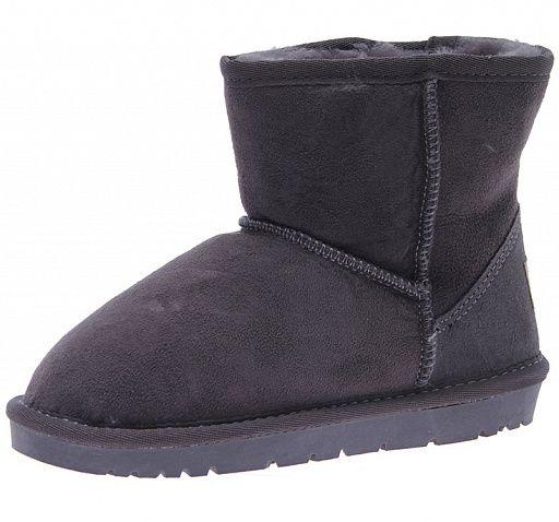 UGG