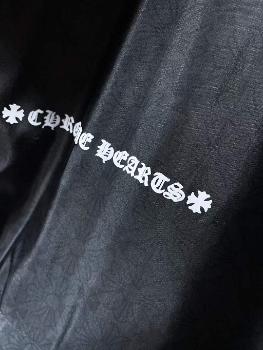 Ветровка Chrome Hearcs