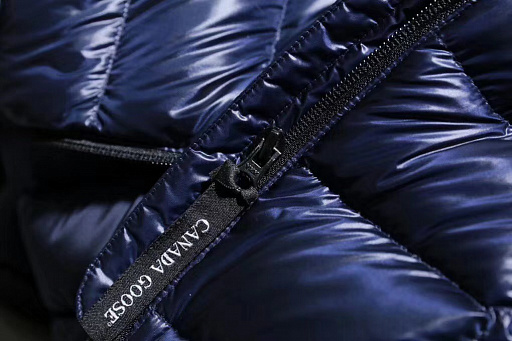 Пуховик Canada Goose