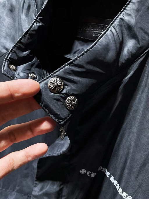 Ветровка Chrome Hearcs