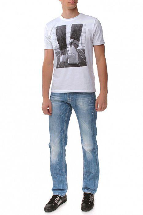 Джинсы Armani