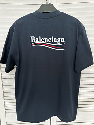 Футболка Balenciaga