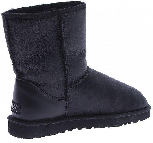 UGG