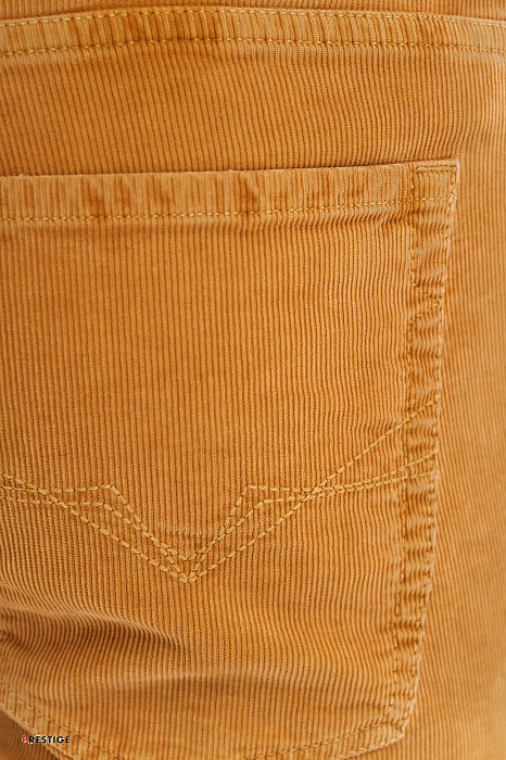 Джинсы Guess