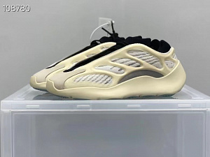 Кроссовки Yeezy