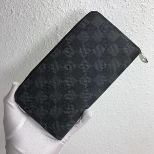 Кошелек Louis Vuitton