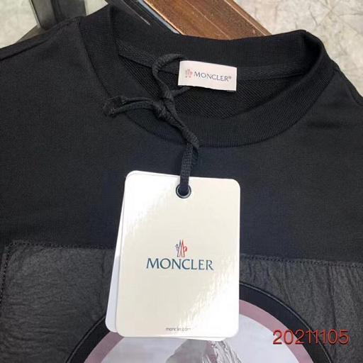 Свитшот Moncler