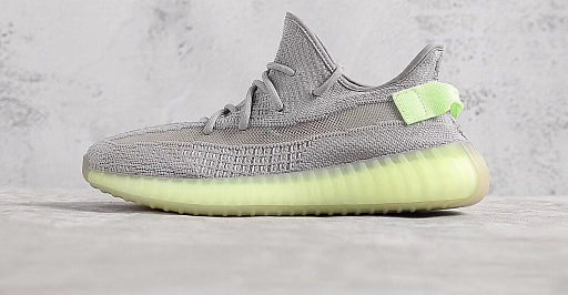 Кроссовки Yezzy