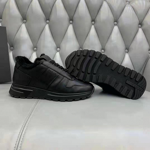 Кроссовки Prada
