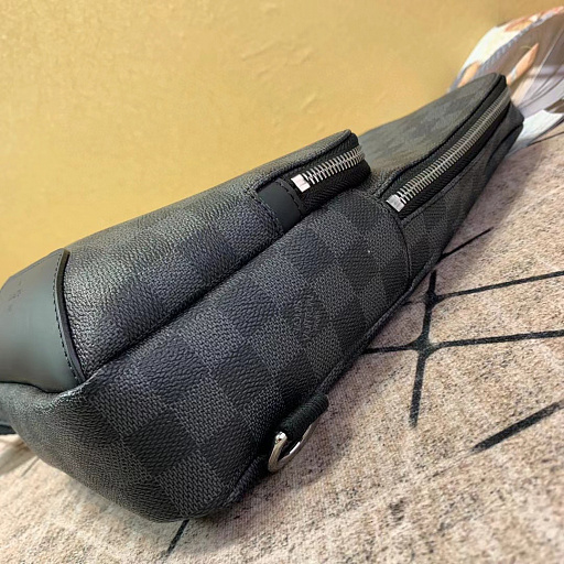 Сумка Louis Vuitton