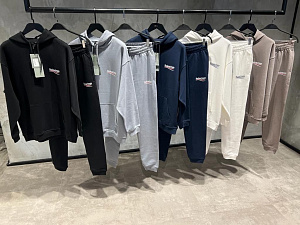 Спортивный костюм Balenciaga