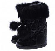 Moon Boots Dior