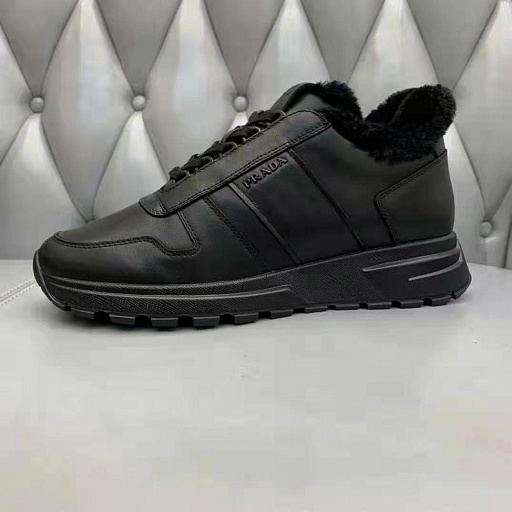 Кроссовки Prada