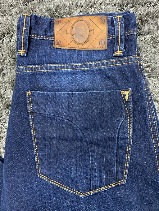 Джинсы Trussardi