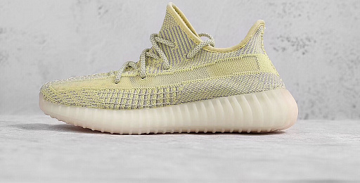 Кроссовки Yezzy